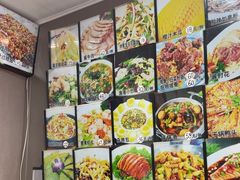 -龙香居海鲜浑锅家常菜·特色驴肉