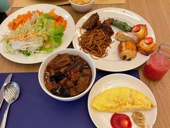 -怡咖啡海鲜自助餐厅(浦东香格里拉店)