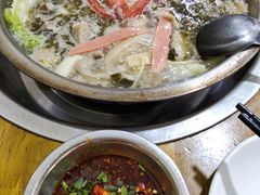 -泸州酸菜豆花火锅川师店