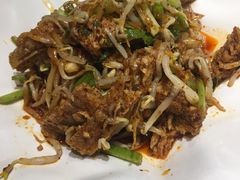 -鑫巴蜀小镇 · 水煮鱼专研店(玉桥店)