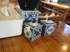 -张小文胡辣汤(龙柏新村店)