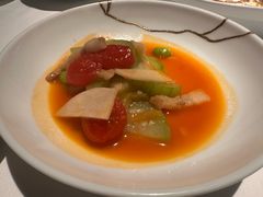 -新荣记(BFC外滩金融中心店)