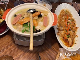周五下班和老公一起去东吴天街吃晚饭，之前吃新发现都要