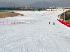 -华彬猛犸滑雪场