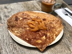 慢炖盐焦糖苹果可丽饼-RAC BAR(安福路店)