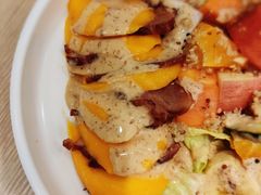 藜麦鲜果伴吉列猪扒-佰搭果·广式茶餐厅(石牌东路店)