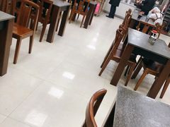 大堂-胡家包子·清真(大众巷店)