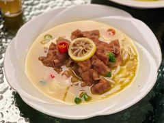酸汤肥牛-桂花里·衢州菜·精酿餐吧(未来科技城万达广场店)