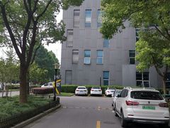 -张江微电子港·地面停车场