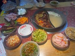 -赵美丽·重庆社区火锅·直营店(火车东站·中豪国际店)