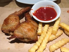 -必胜客(WOW中心城店)