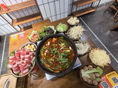 -黔有有贵州酸汤夺夺粉火锅(五味十字店)