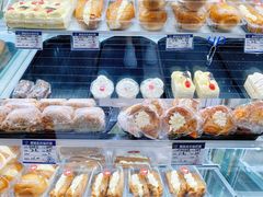 -白玉兰食品(中山公园龙之梦店)