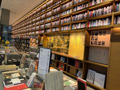 -茑屋书店(天目里店)