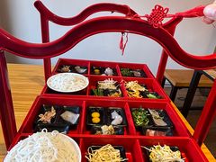 -勺子米线·云南传统小吃市集(四方街店)