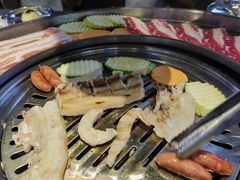 -哈哈碳都·牛肋条无限自助烤肉(台江万达店)