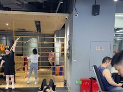 -超鹿运动(五四路恒力城店)