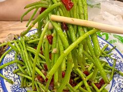 -江城燕子大排档(江汉路步行街店)