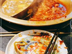 -沸炉重庆老火锅(军事博物馆店)