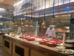 自助取餐区-云端西餐厅(南宁龙光那莲豪华精选酒店)