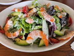 牛油果鲜虾沙拉-UPPER KITCHEN(延安路店)