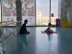 -Isee灰姑娘国际儿童艺术中心(BHGMall店)