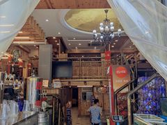 -老东镇啤酒屋海鲜加工·蒸汽海鲜·海鲜烧烤(台东店)