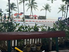 -Green Tree Rest. & Pub