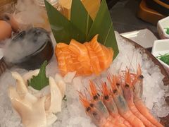 -牛YO寿喜烧·铁板烧和牛火锅自助(市府恒隆店)