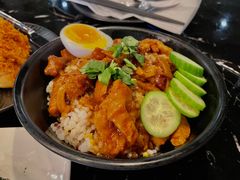 温泉蛋卤肉饭-Let's Taipei 非常烘焙(太古里店)