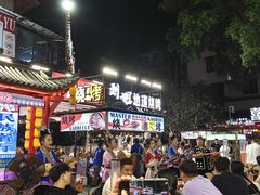 -刘姐啤酒鱼民族演艺餐厅(西街总店)