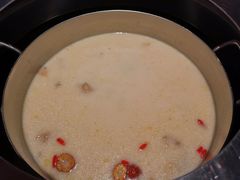 -煲宫猪肚鸡(晶品店)