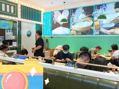 大堂-魏记烧味饭