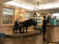 -The Diamond Jubilee Tea Salon at Fortnum & Mason