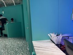 -季季红火锅(柳州城中万达二店)
