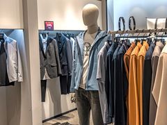 -王府井奥莱临潼小镇(临潼店)