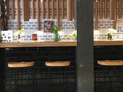 大堂-炖物24章·顺时轻养茶(杭州大厦店)