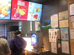 -麦当劳(虹梅路地铁站店)