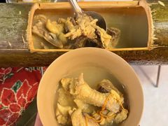 -刘姐啤酒鱼民族演艺餐厅(西街总店)