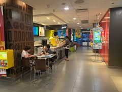 大堂-麦当劳(杭州庆春路店)