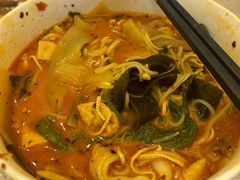 -曹宝林砂锅麻辣烫(星光路店)