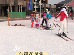 -中旅松花湖滑雪场