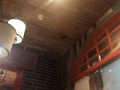 -东口码头·烧鸽子·鱼头泡饼·地方菜(金鹰悦城店)