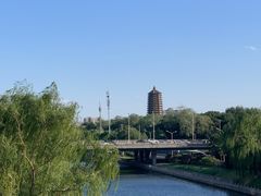 -玲珑塔公园