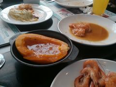 -淄博蓝海国际大饭店·蓝钻国际美食自助百汇(柳泉路店)
