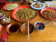 -先启半步颠·川菜小炒