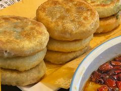 -牛庄高晓山风味馅饼城(海城店)