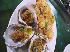 -四川小胡子海鲜(丁村万人海鲜广场店)