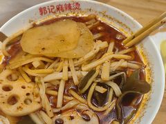 -中东大市场美食城