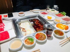 -海底捞火锅鲜切牛肉主题店(长寿路店)